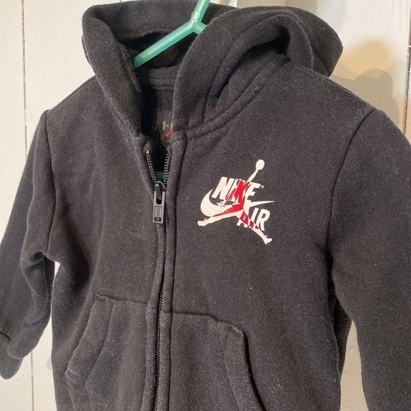 Nike Air Jordan Black Baby Zip Up Hoodie 12 Months - Picture 3 of 11